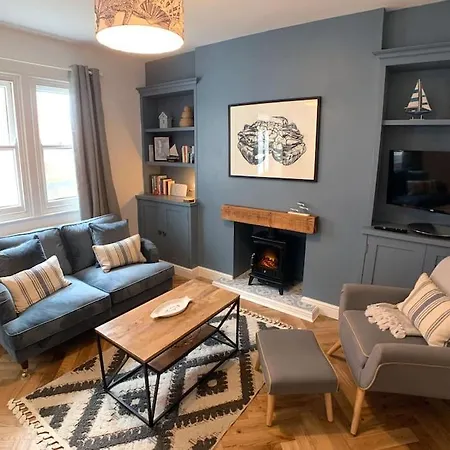 Cosy 1 Bed Скарборо